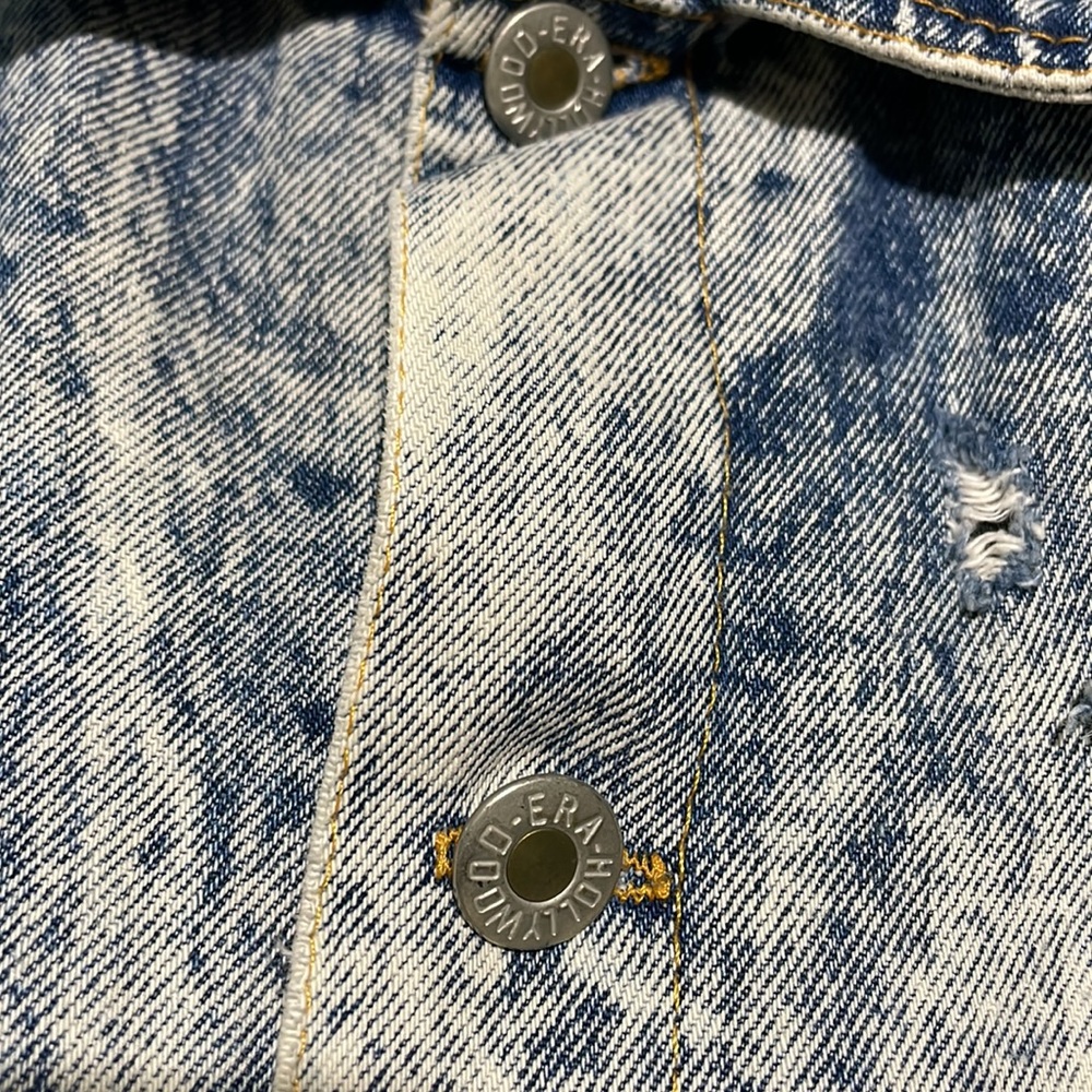 Vintage Hollywood Era Distressed Jean Jacket - Picture 3 of 4